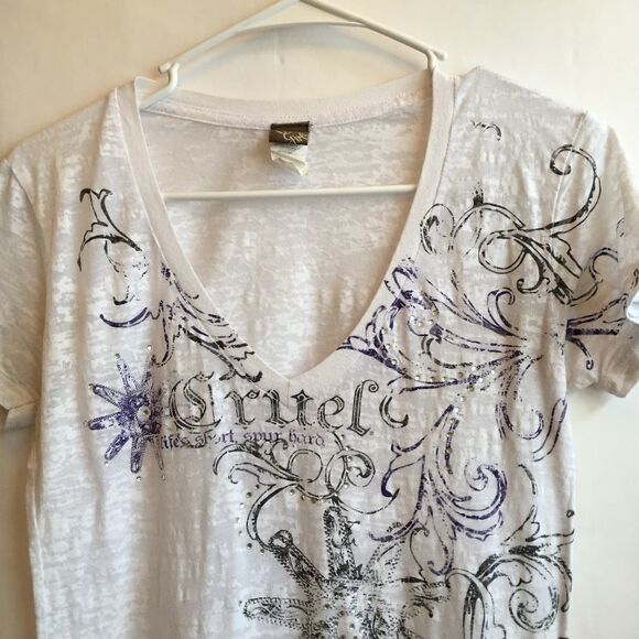 ‎CRUEL
GIRL GRAPHIC BURNOUT T-SHIRT IN WHITE - Picture 2 of 6